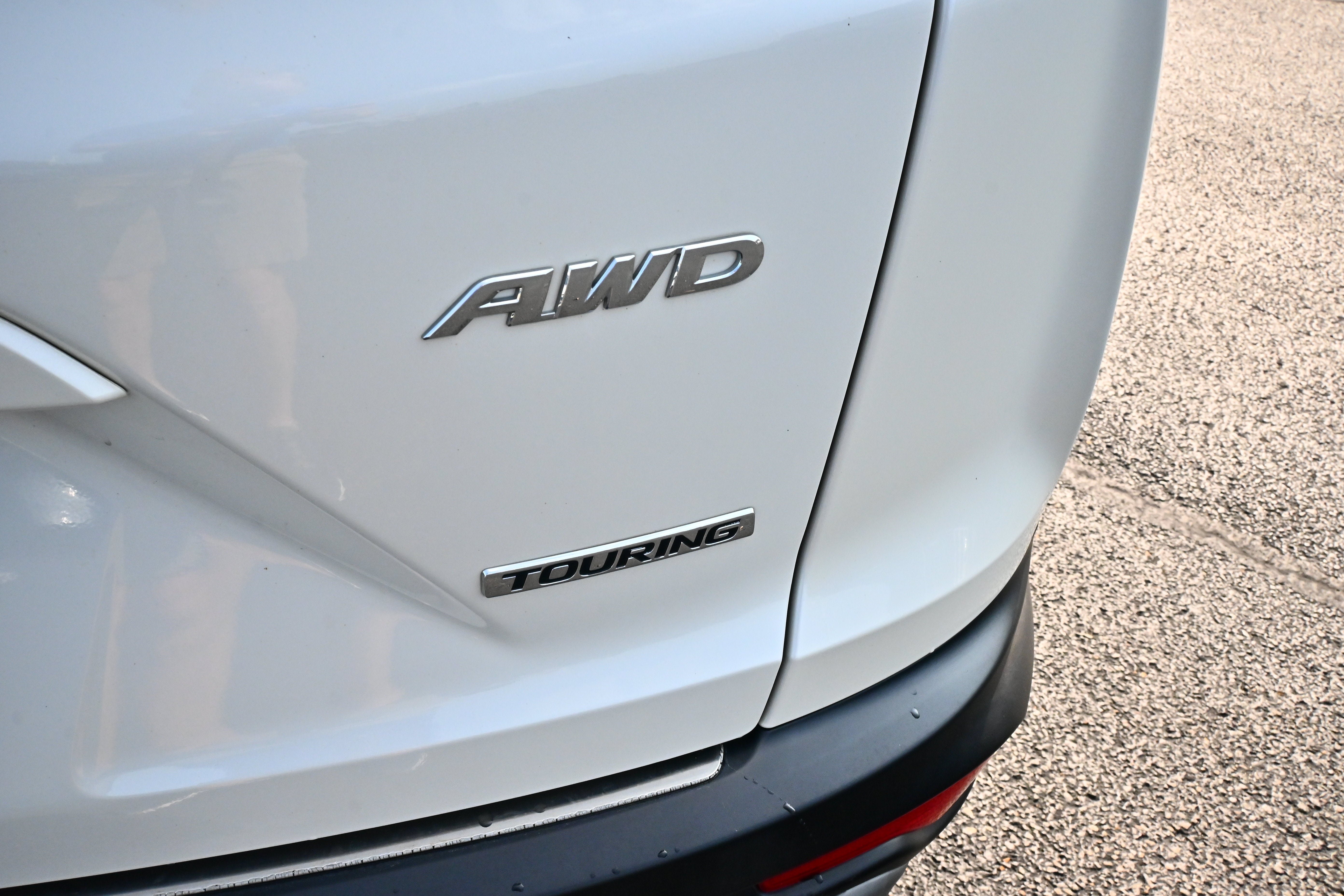 Used 2018 Honda CR-V Touring image 9