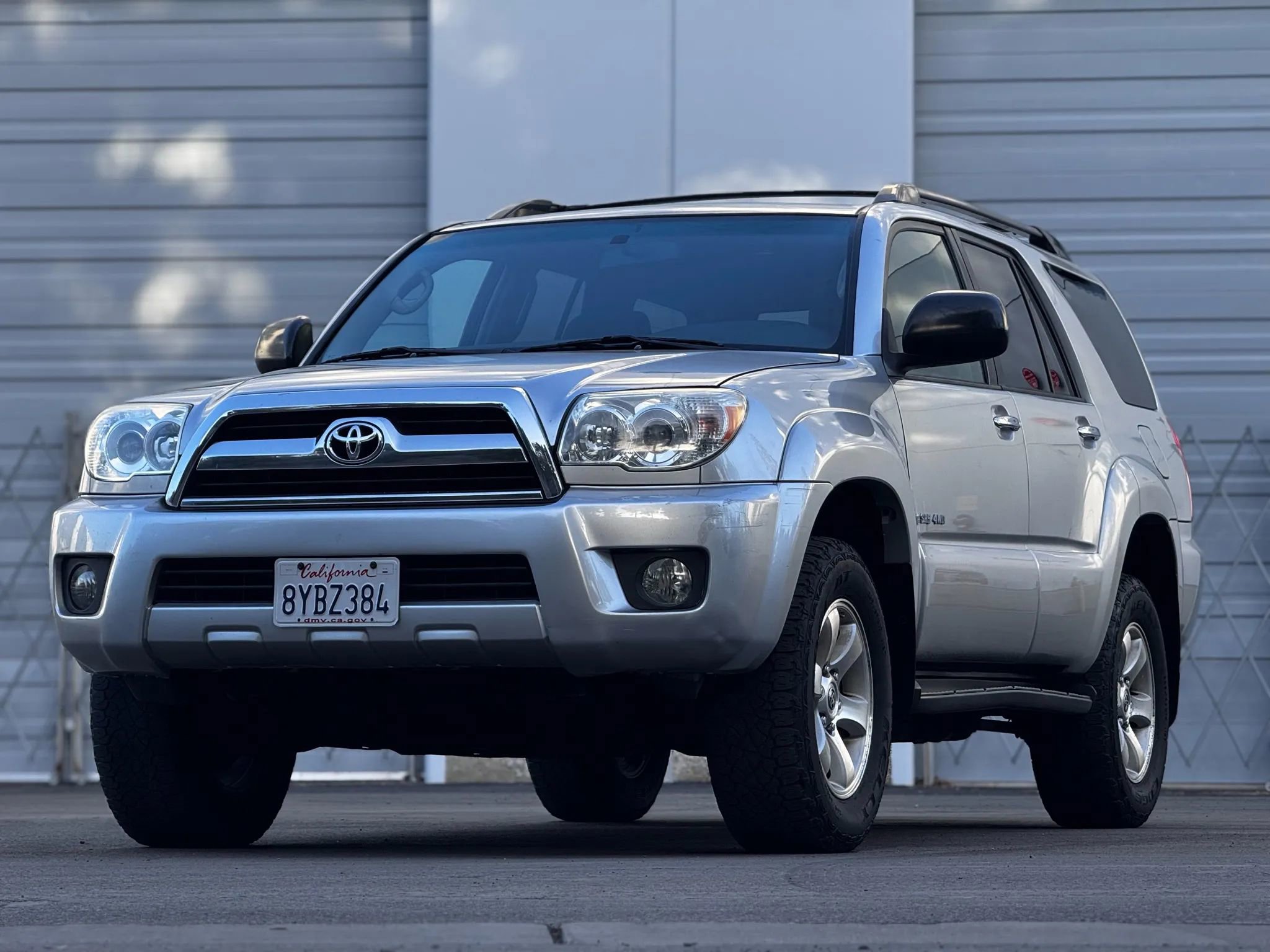 Used 2006 Toyota 4Runner Sport AWD/4WD image 2