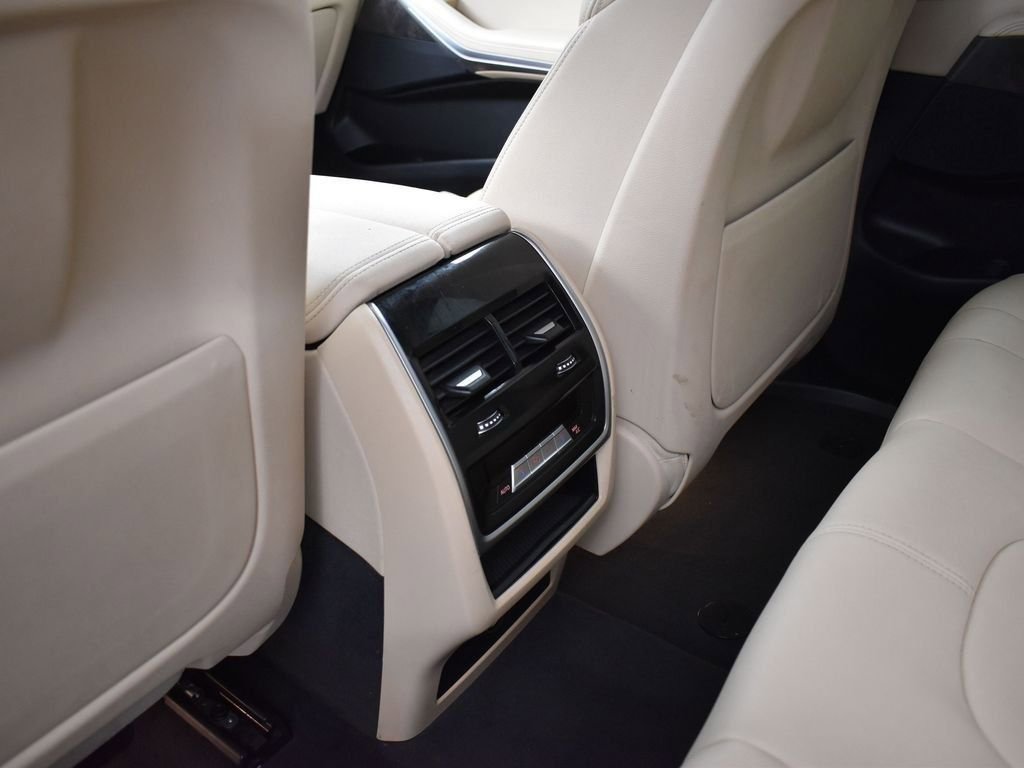 Used 2022 BMW X5 sDrive40i w/ Premium Package RWD image 23