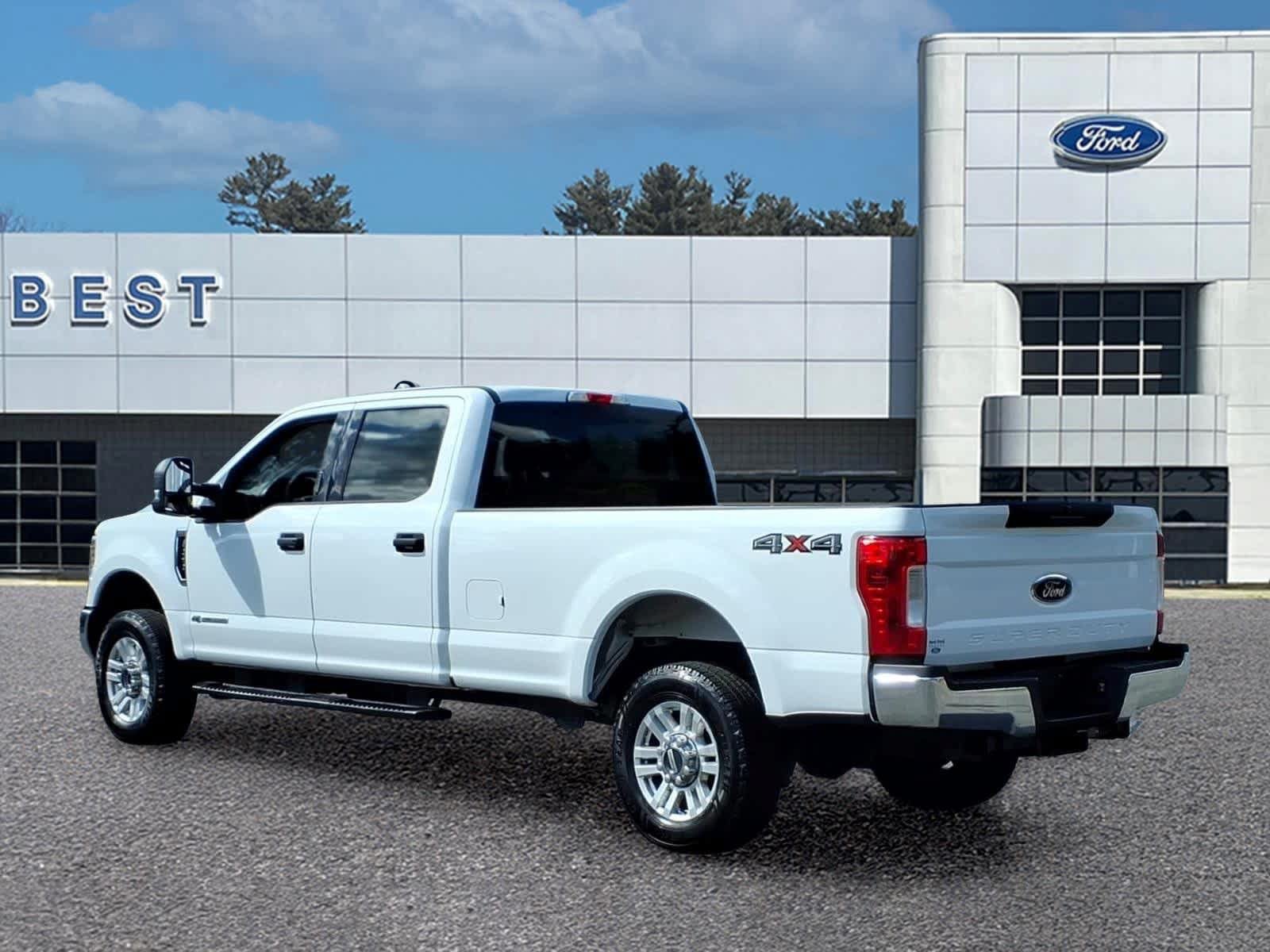 Used 2019 Ford F250 XLT AWD/4WD image 4