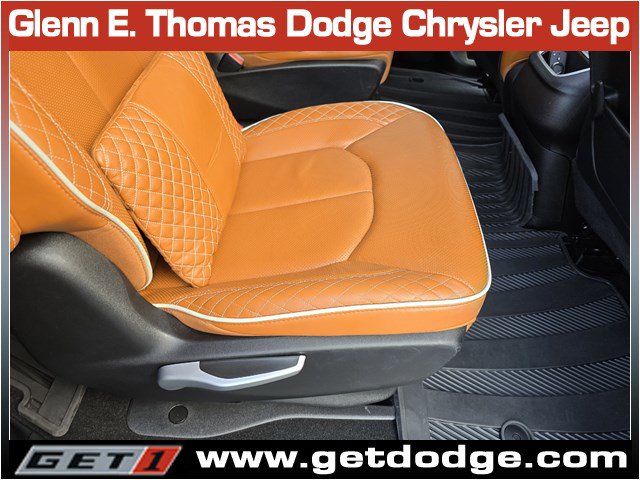 Used 2024 Chrysler Pacifica Pinnacle image 32