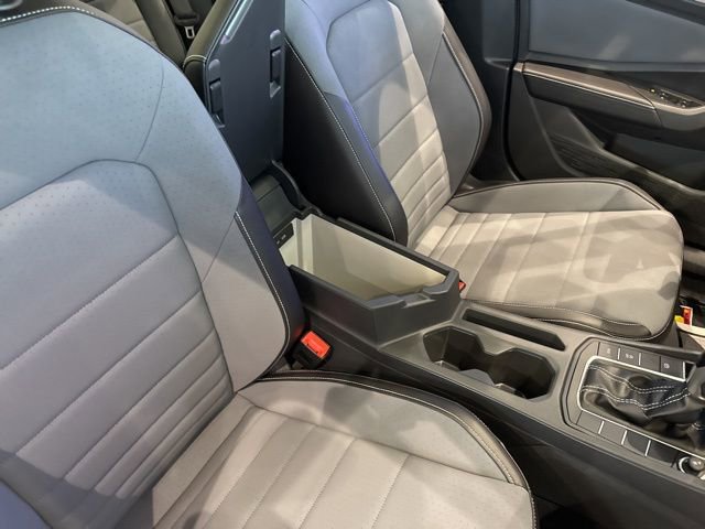 New 2026 Volkswagen Jetta SE image 14