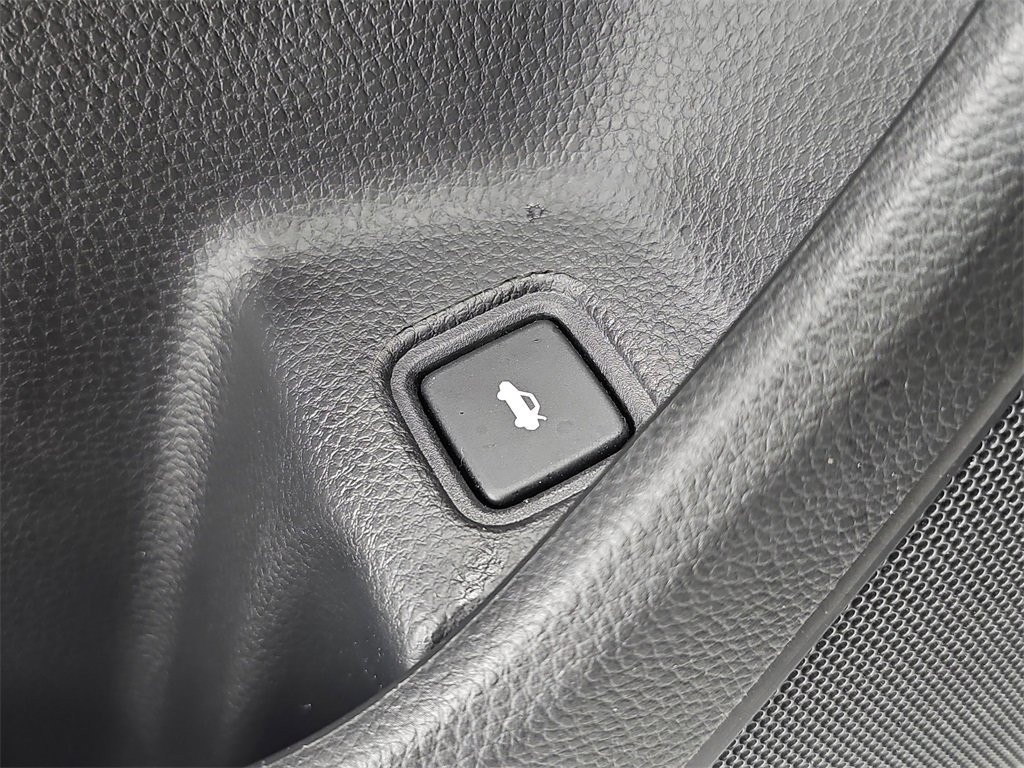 Used 2019 Honda Accord EX-L image 32