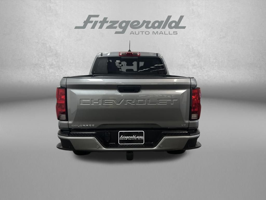 Used 2024 Chevrolet Colorado LT w/ LT Convenience Package II image 4