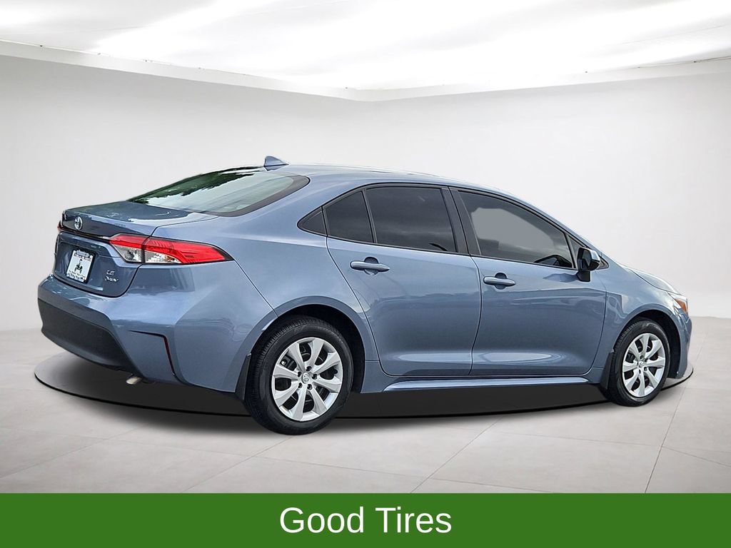 Used 2025 Toyota Corolla LE w/ Convenience Package FWD image 7