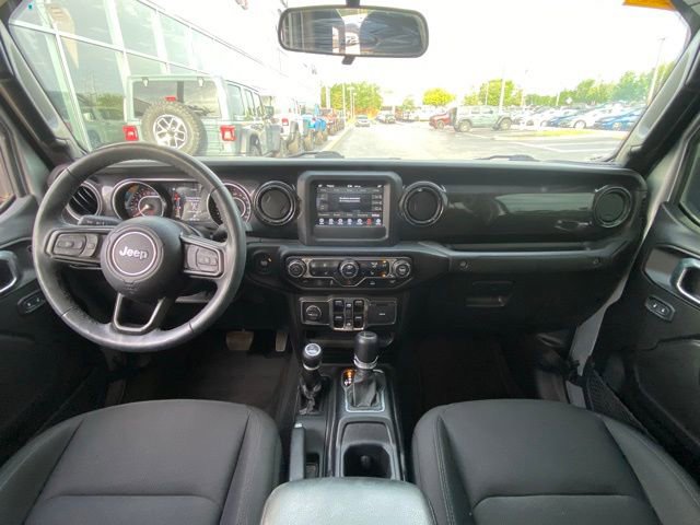 Used 2022 Jeep Gladiator Sport AWD/4WD image 17