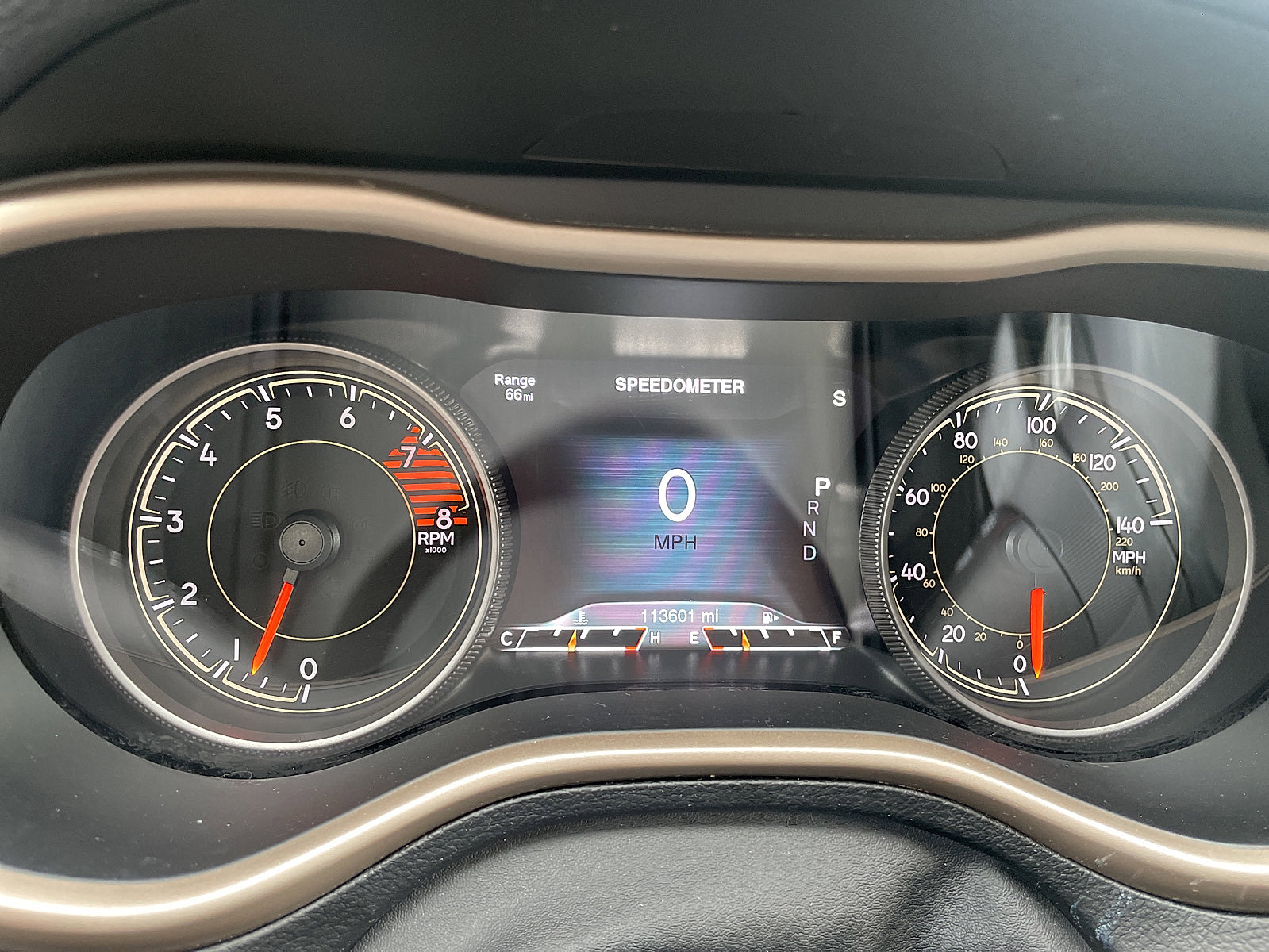 Used 2017 Jeep Cherokee Limited image 41