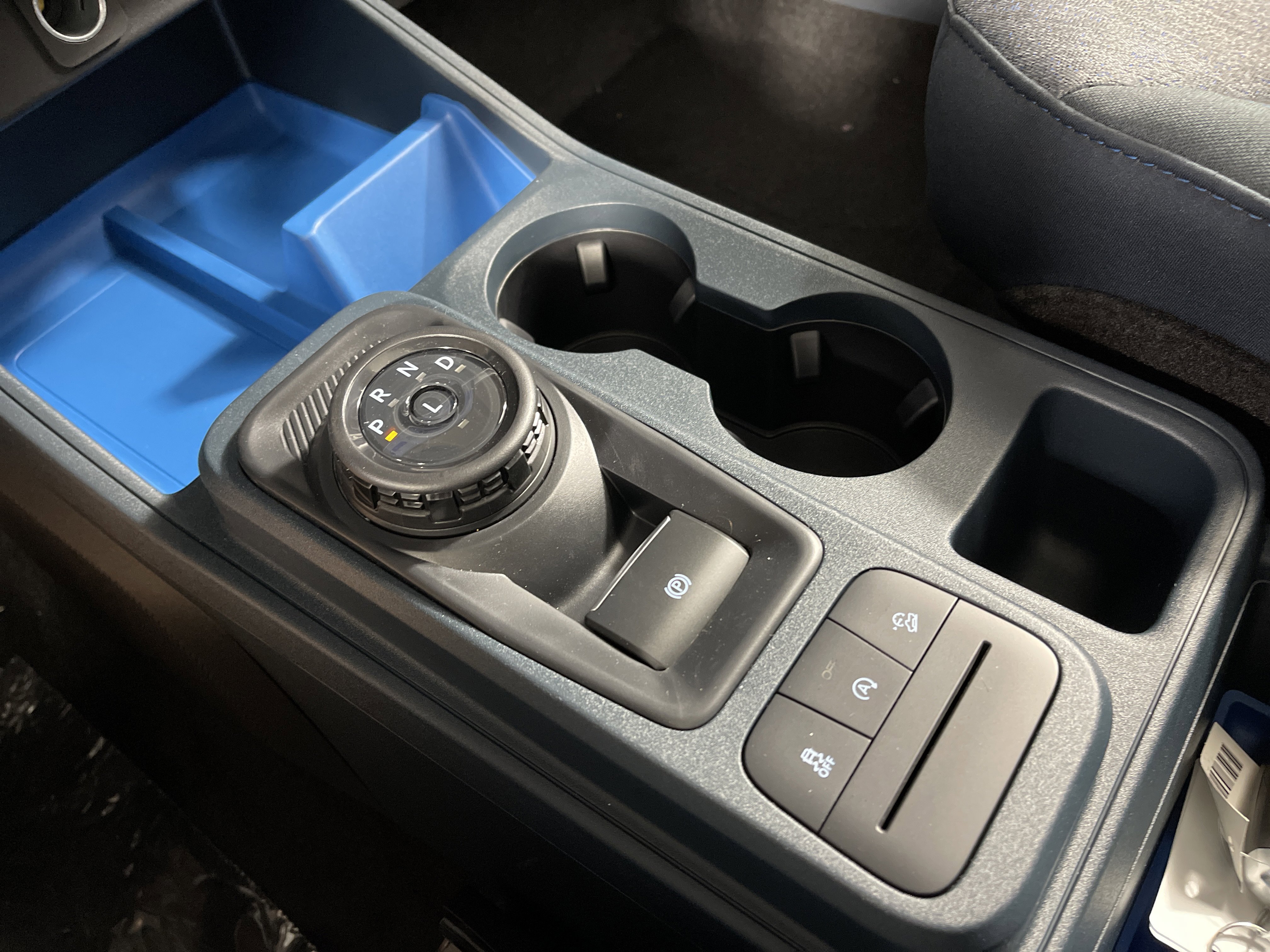 New 2025 Ford Maverick XLT w/ XLT Luxury Package image 27