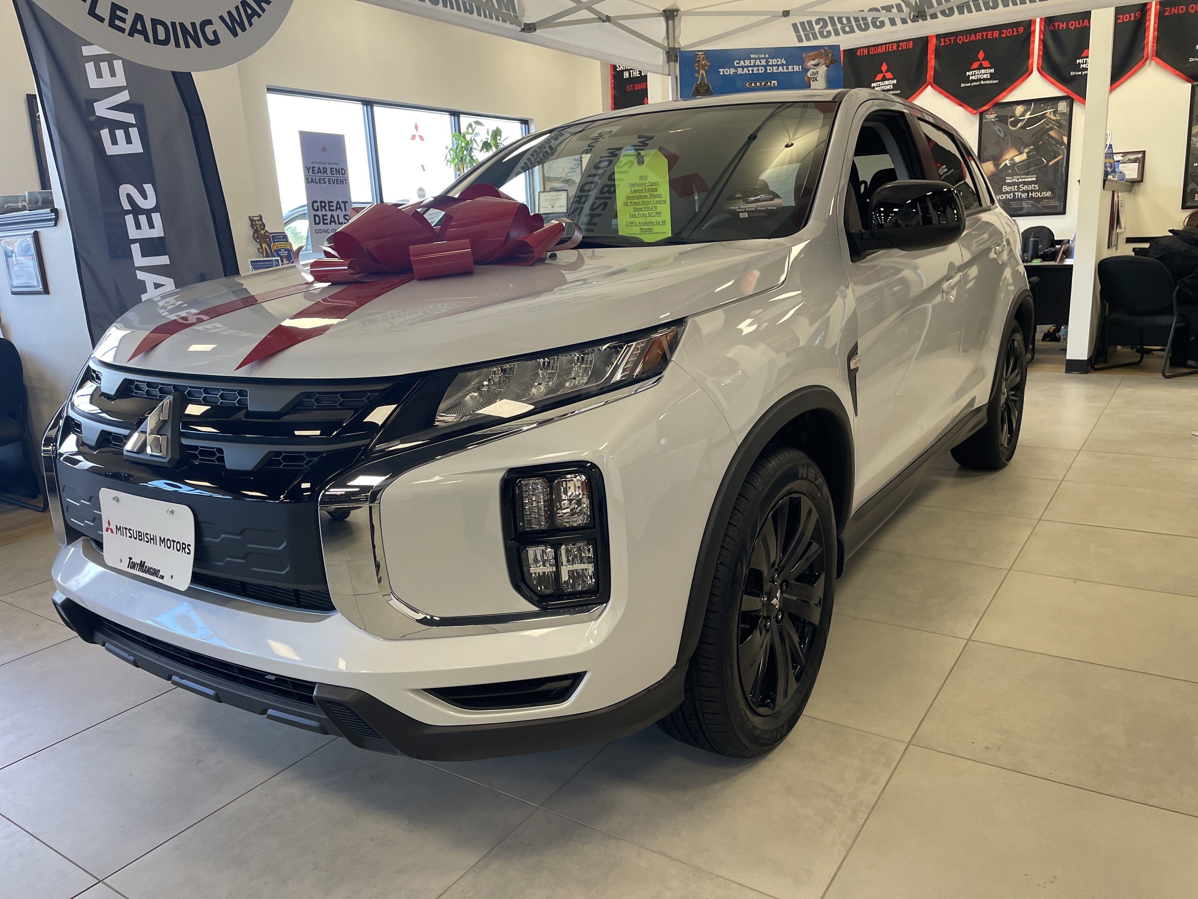 New 2025 Mitsubishi Outlander Sport LE image 3