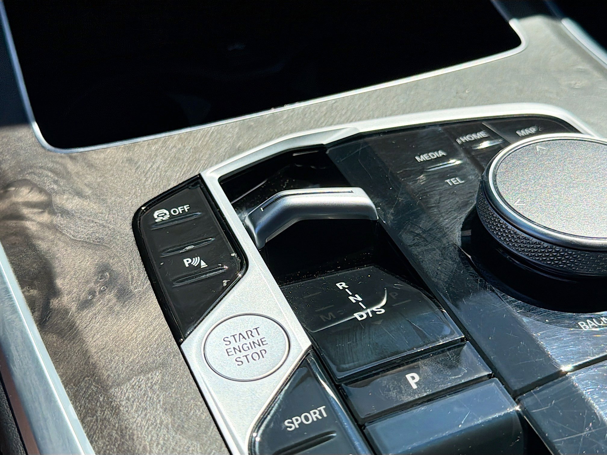 Used 2024 BMW X5 sDrive40i w/ Premium Package image 28