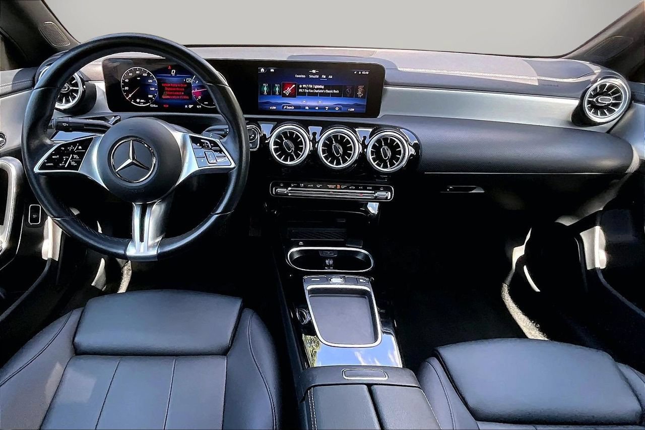 Used 2025 Mercedes-Benz CLA 250 image 14