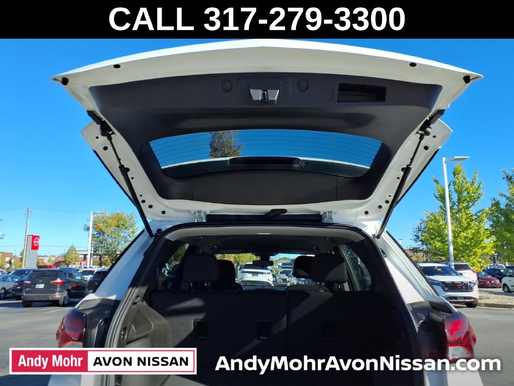 Used 2022 Chevrolet Equinox LS AWD/4WD image 10