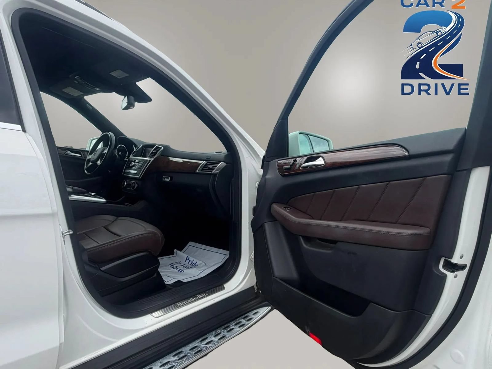 Used 2015 Mercedes-Benz GL 450 4MATIC image 11