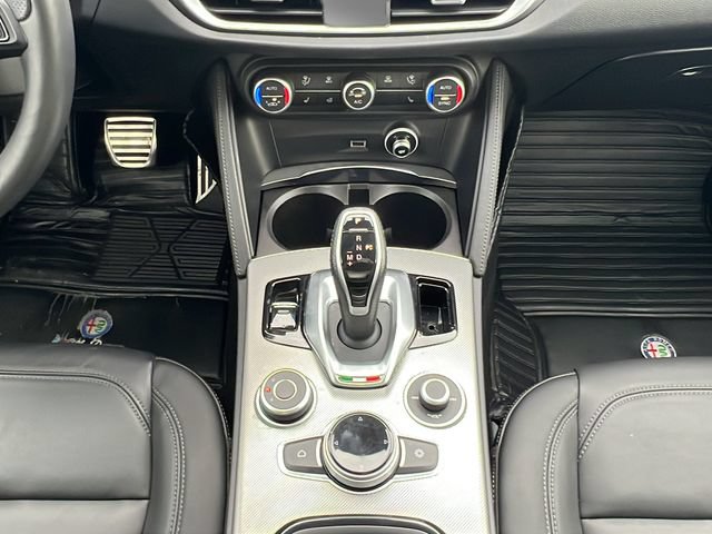 Used 2024 Alfa Romeo Stelvio Ti w/ Active Assist Plus Package AWD/4WD image 15
