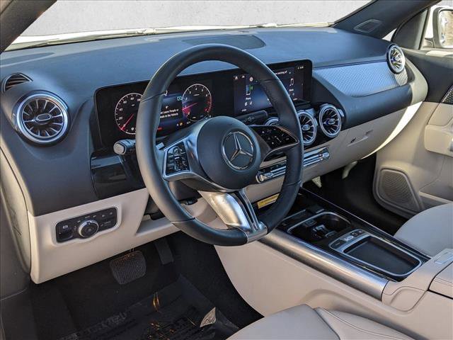 Certified 2025 Mercedes-Benz GLA 250 4MATIC image 10