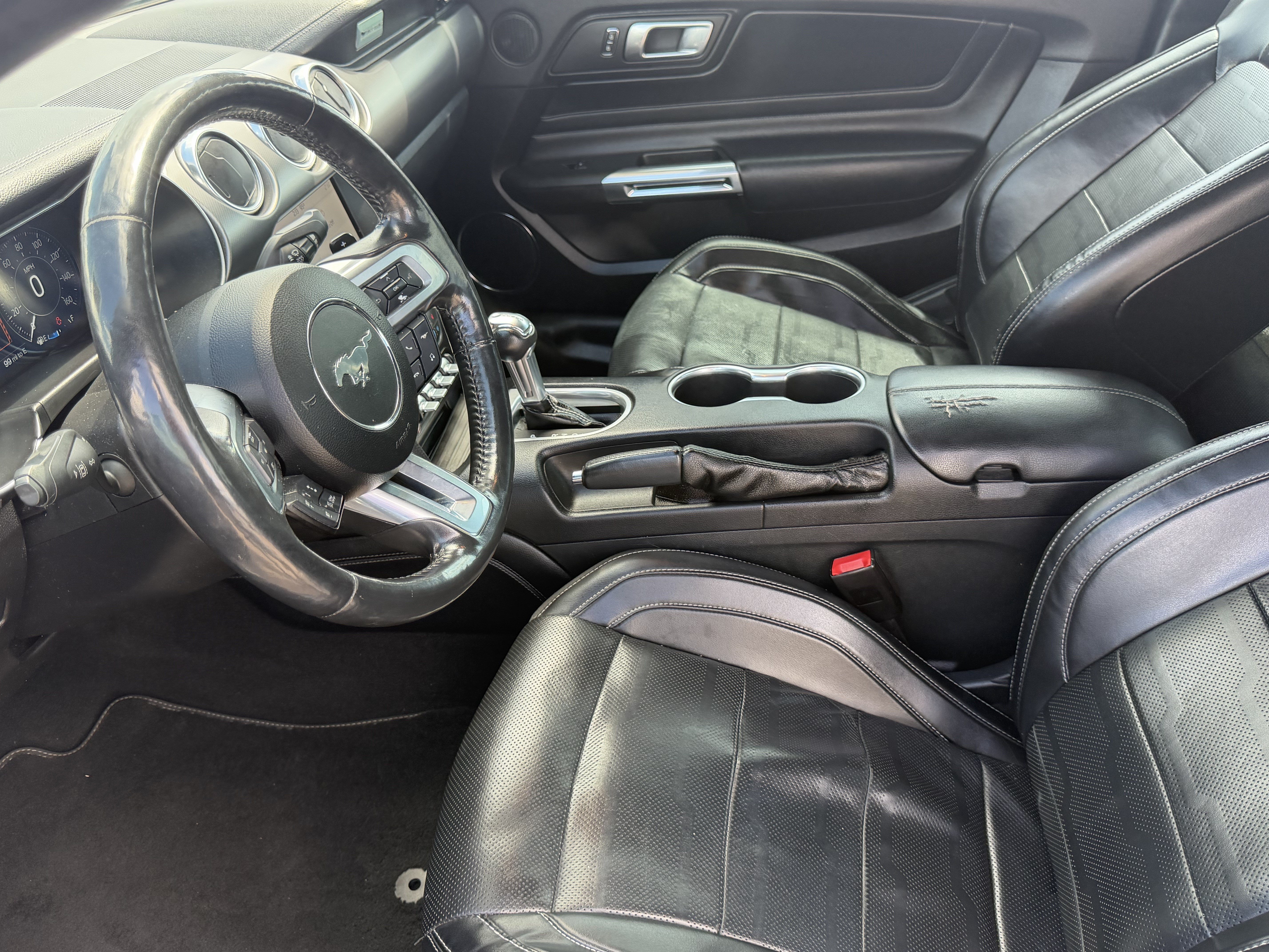 Used 2021 Ford Mustang GT Premium w/ Equipment Group 401A RWD image 15