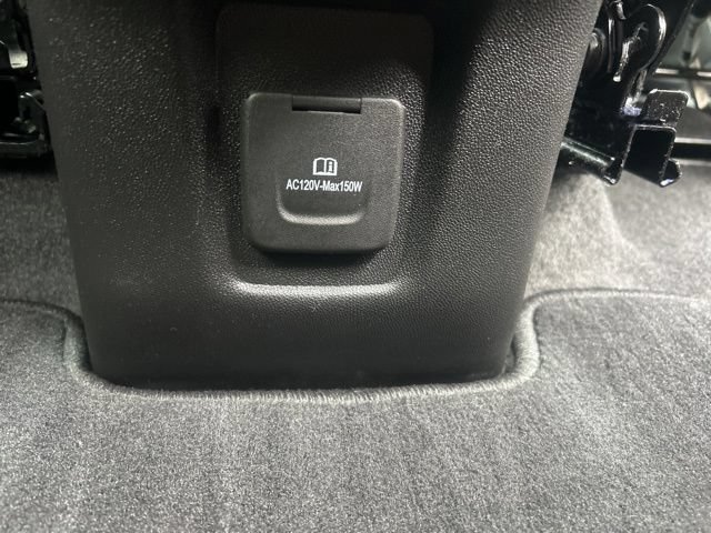 Used 2023 GMC Terrain SLE w/ Driver Convenience Package AWD/4WD image 15