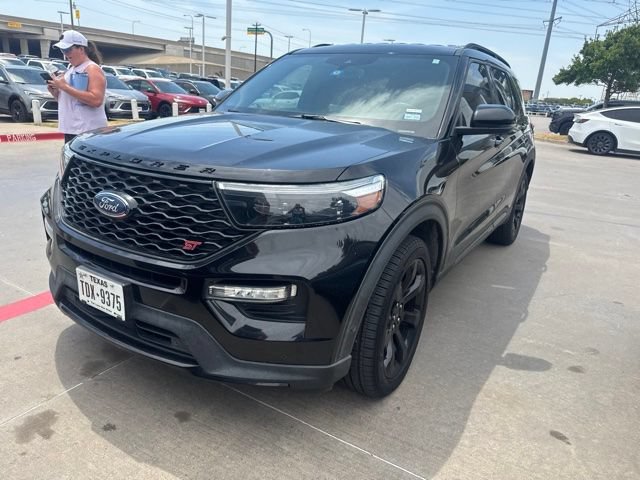 Used 2022 Ford Explorer ST w/ Equipment Group 401A AWD/4WD image 2