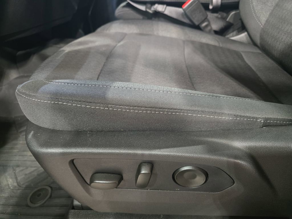 Used 2026 Chevrolet Silverado 1500 RST image 29