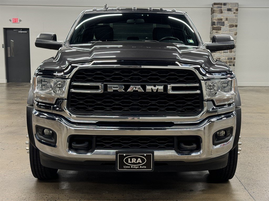 Used 2022 RAM 4500 Tradesman w/ Chrome Appearance Group AWD/4WD image 2