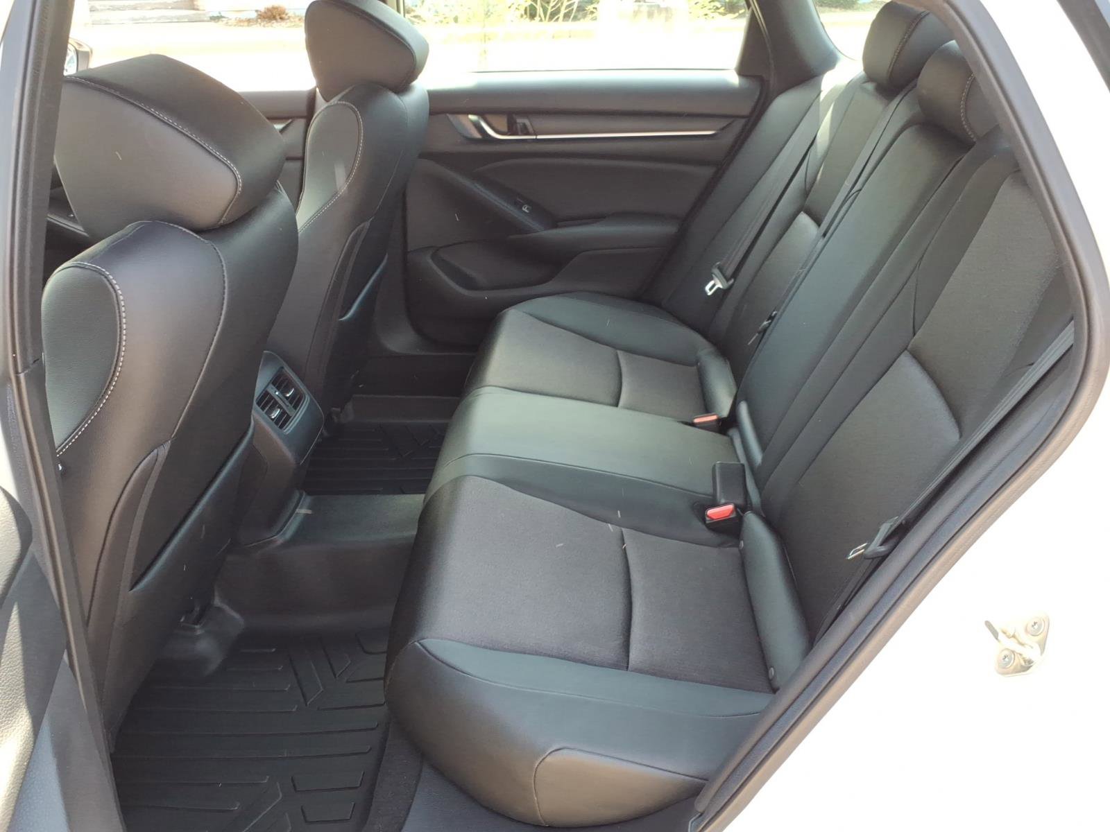 Used 2019 Honda Accord Sport image 7