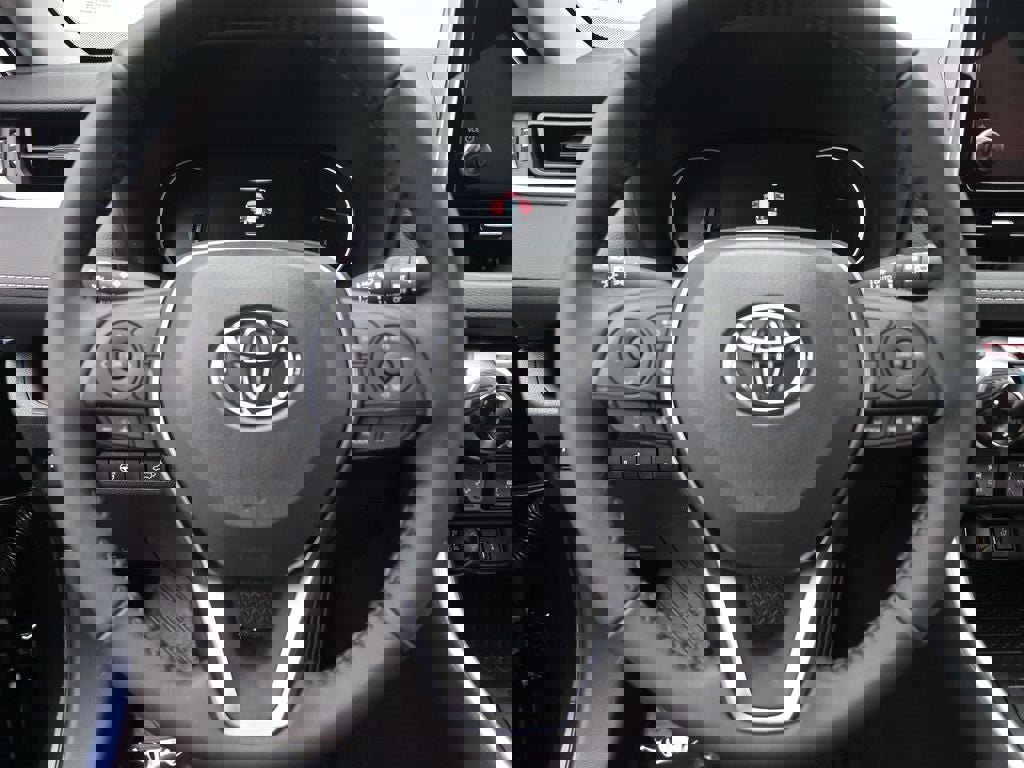 New 2025 Toyota RAV4 XLE w/ Convenience Package image 24