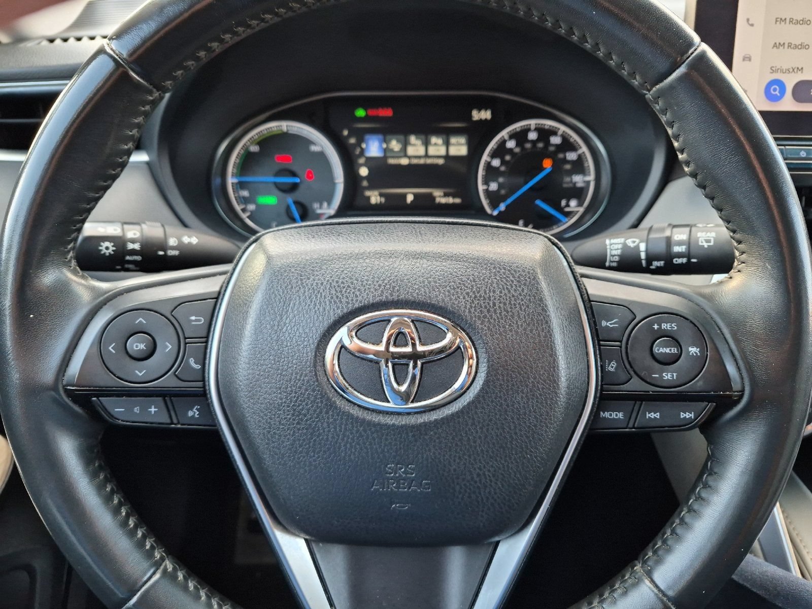 Used 2024 Toyota Venza XLE AWD/4WD image 21