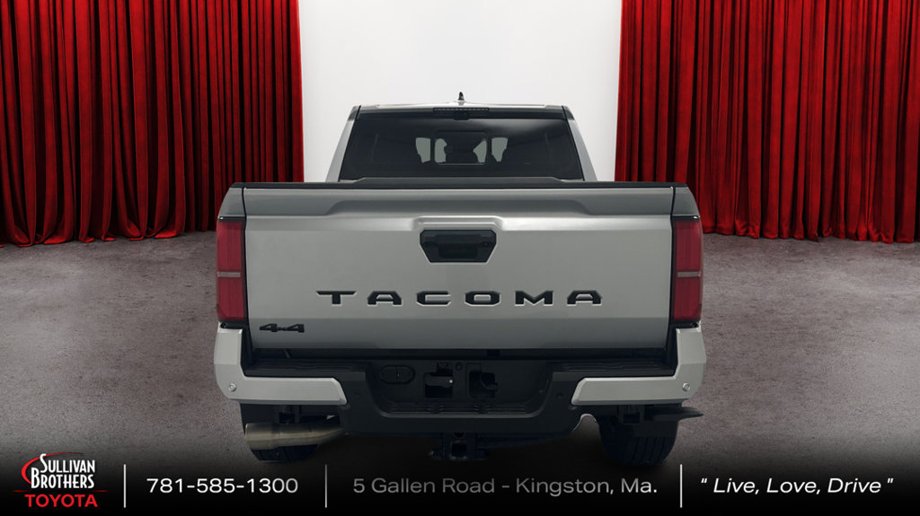 Used 2024 Toyota Tacoma TRD Sport w/ TRD Sport Premium Package AWD/4WD image 6