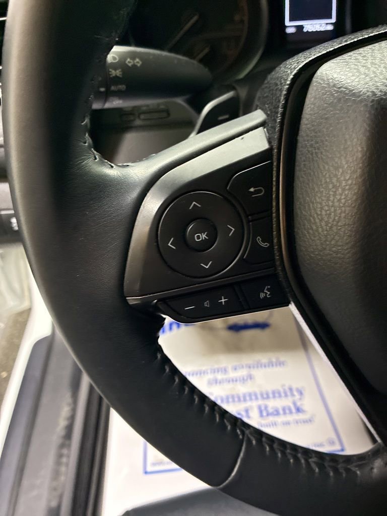 Used 2021 Toyota Camry SE image 15