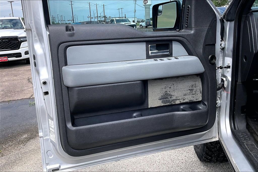 Used 2013 Ford F150 XLT w/ XLT Chrome Pkg RWD image 16