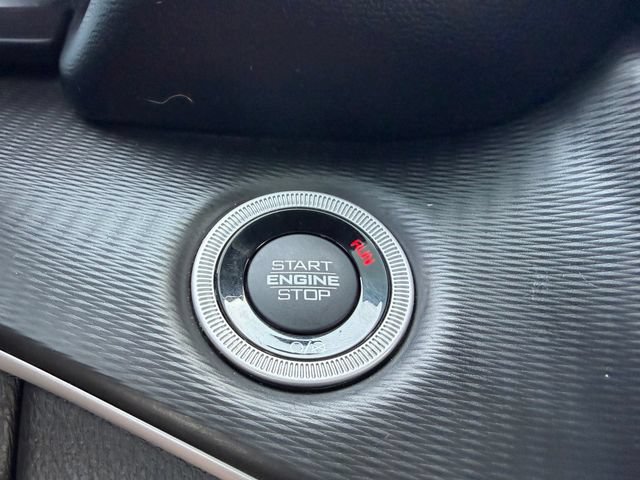 Used 2023 Jeep Grand Cherokee L Laredo AWD/4WD image 3