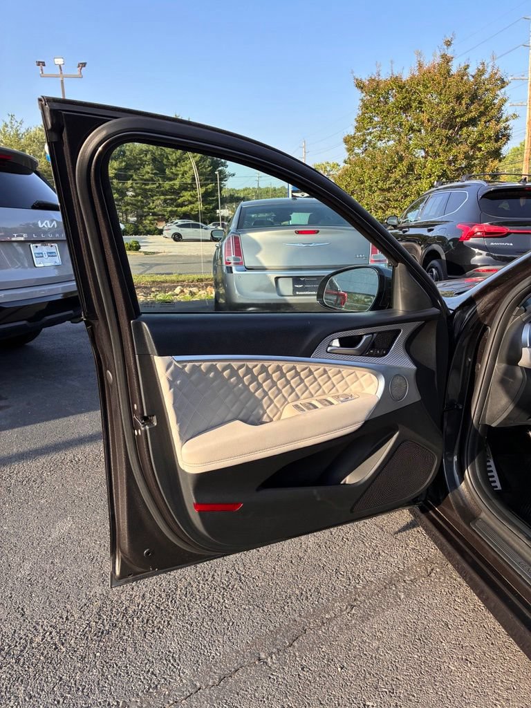 Used 2023 Genesis G70 3.3T w/ Sport Prestige Package AWD/4WD image 46