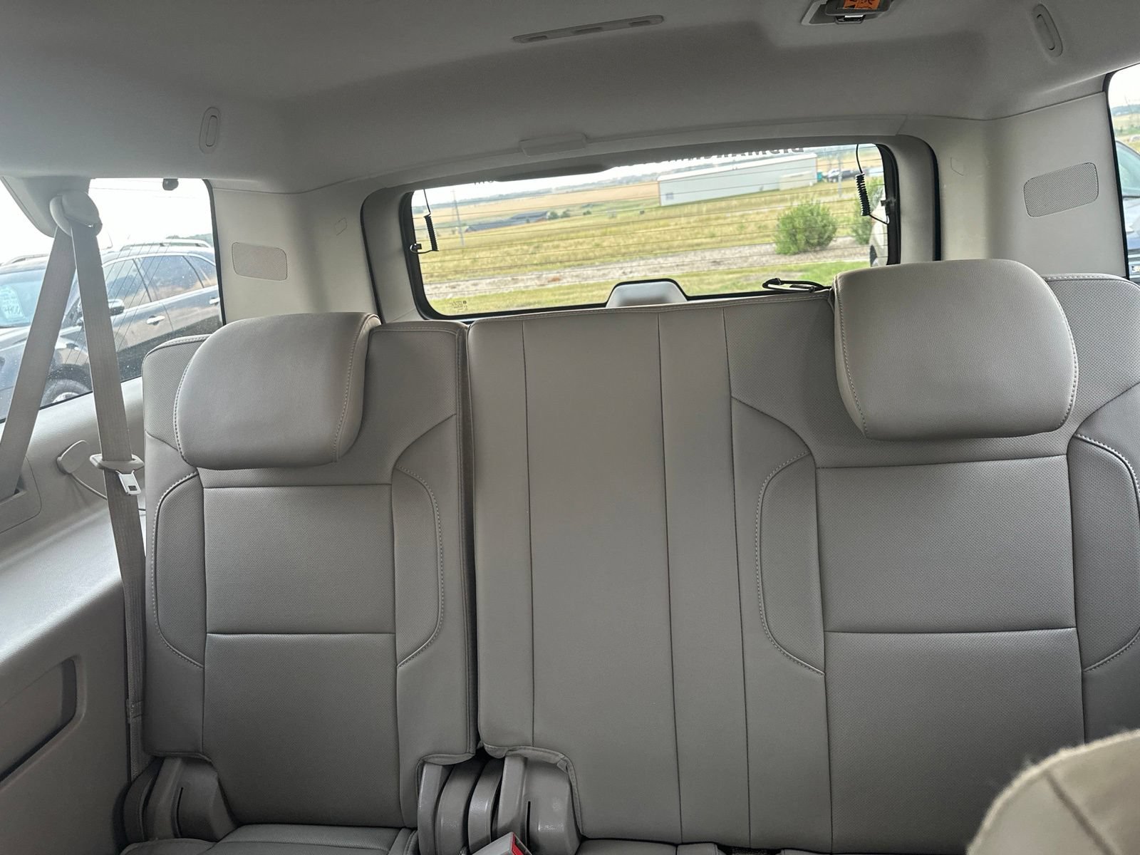 Used 2015 Chevrolet Suburban LTZ AWD/4WD image 26