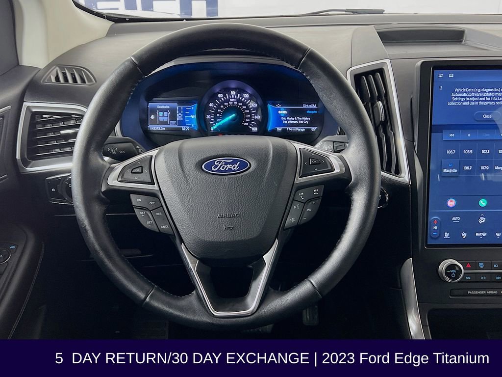 Used 2023 Ford Edge Titanium image 13