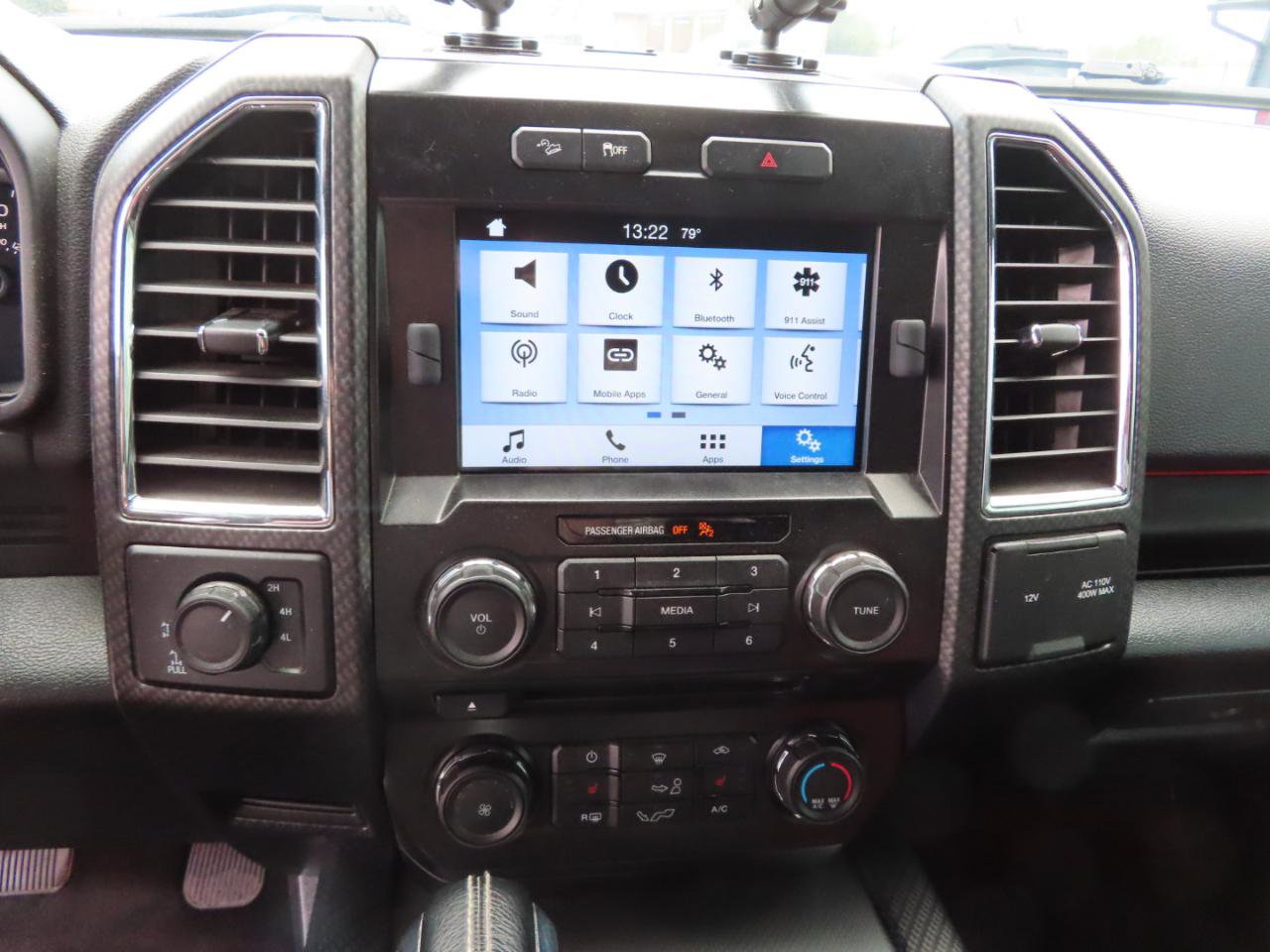 Used 2016 Ford F150 XLT w/ Equipment Group 302A Luxury AWD/4WD image 36
