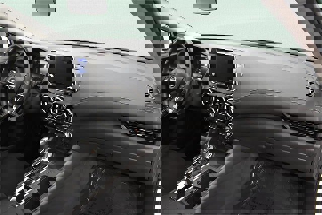 Used 2024 Nissan Sentra SV image 12