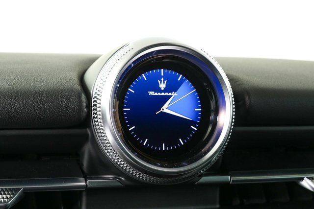 New 2026 Maserati Grecale Modena image 19