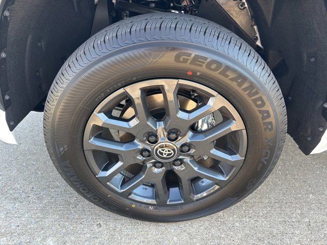 New 2026 Toyota Tundra Platinum image 7