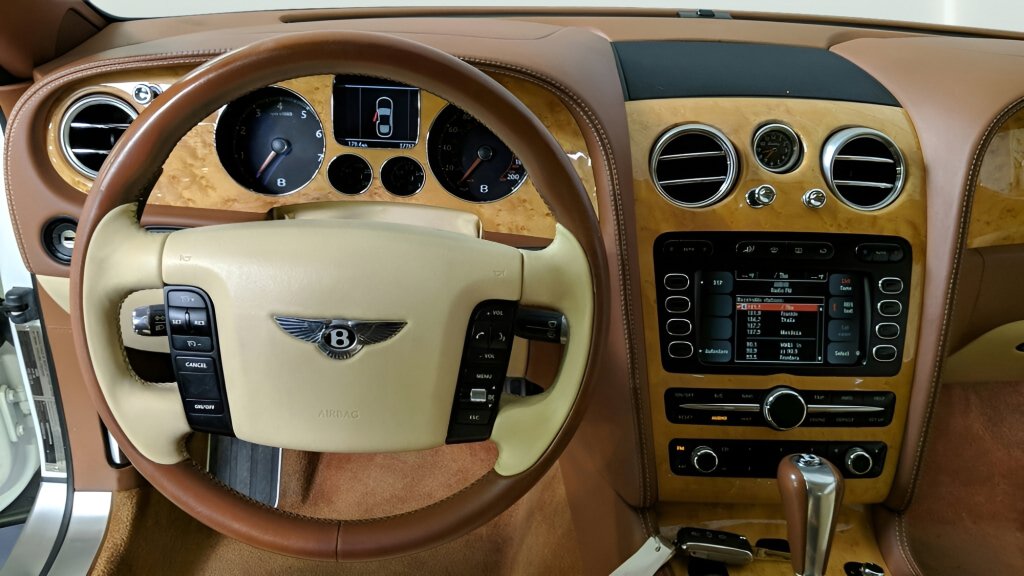 Used 2007 Bentley Continental GT image 14