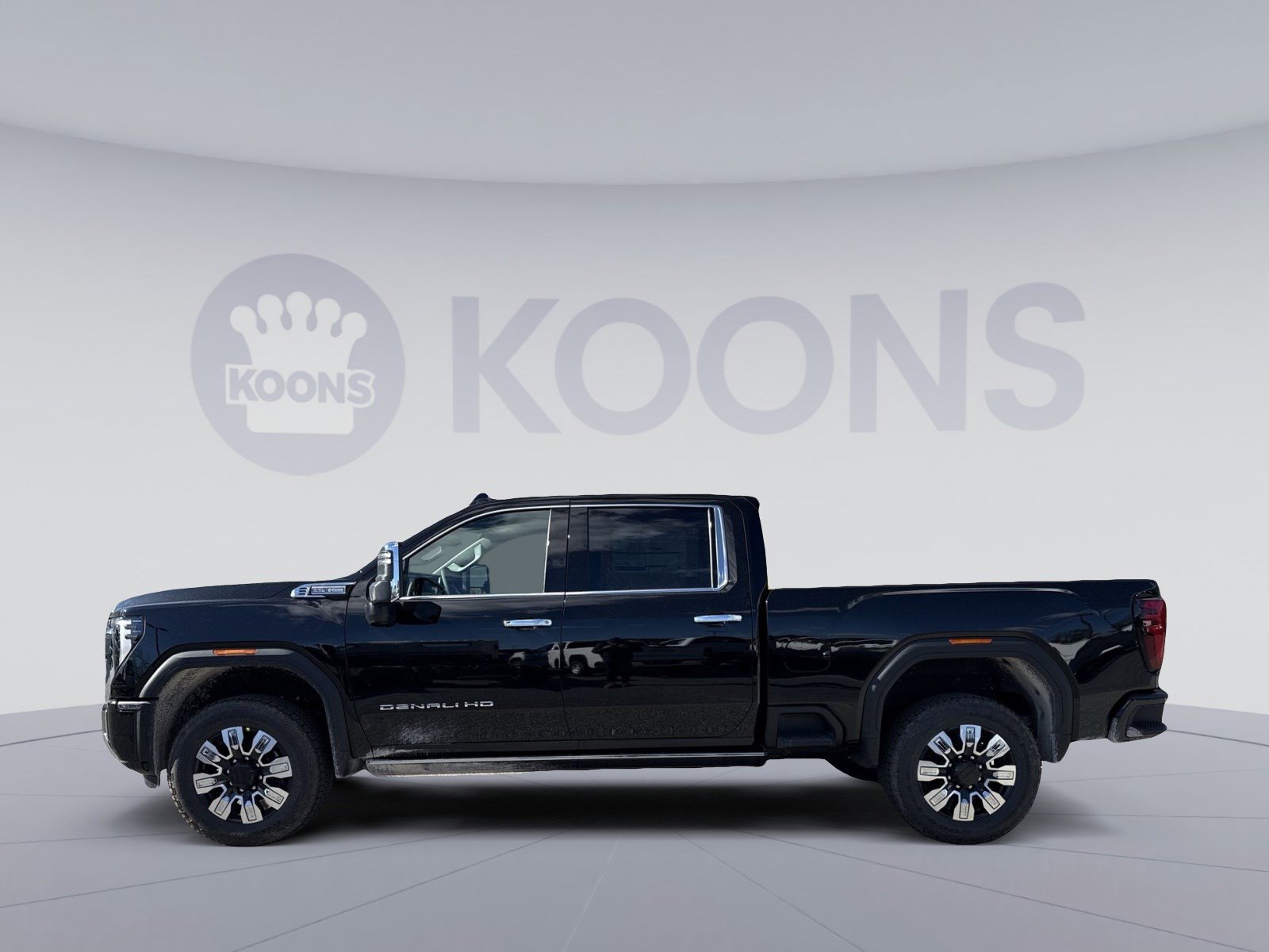 New 2026 GMC Sierra 2500 Denali w/ Denali Reserve Package image 2