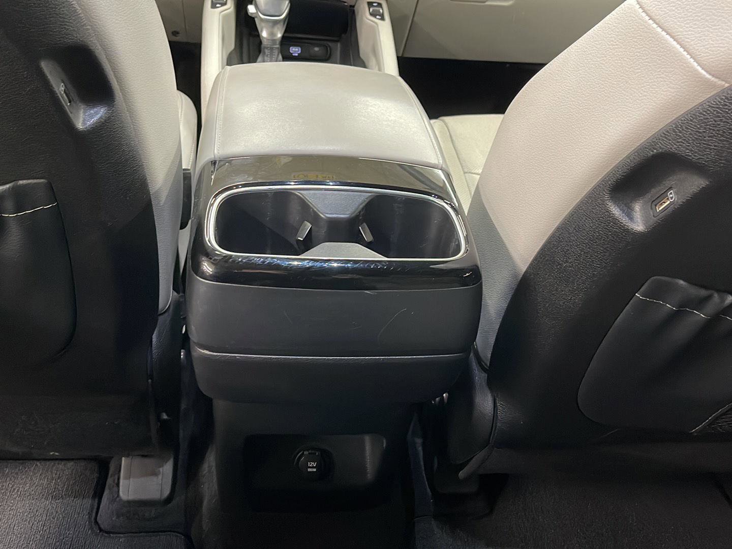 Used 2022 Kia Telluride EX w/ EX Premium Package image 10