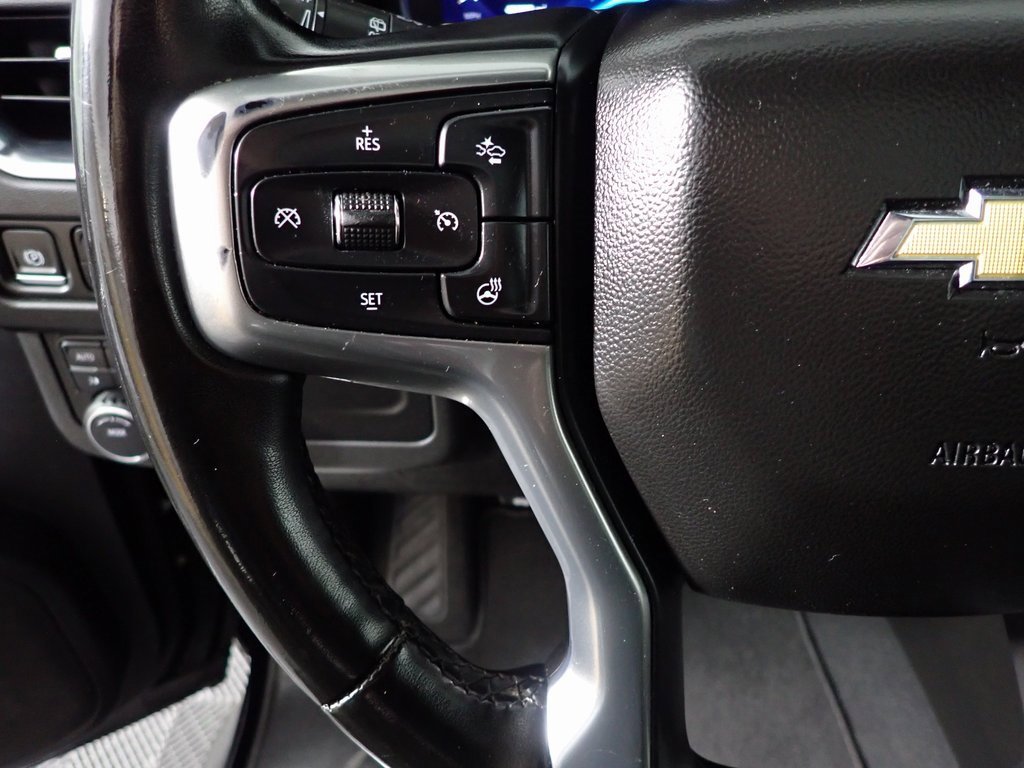 Used 2023 Chevrolet Suburban LT image 29