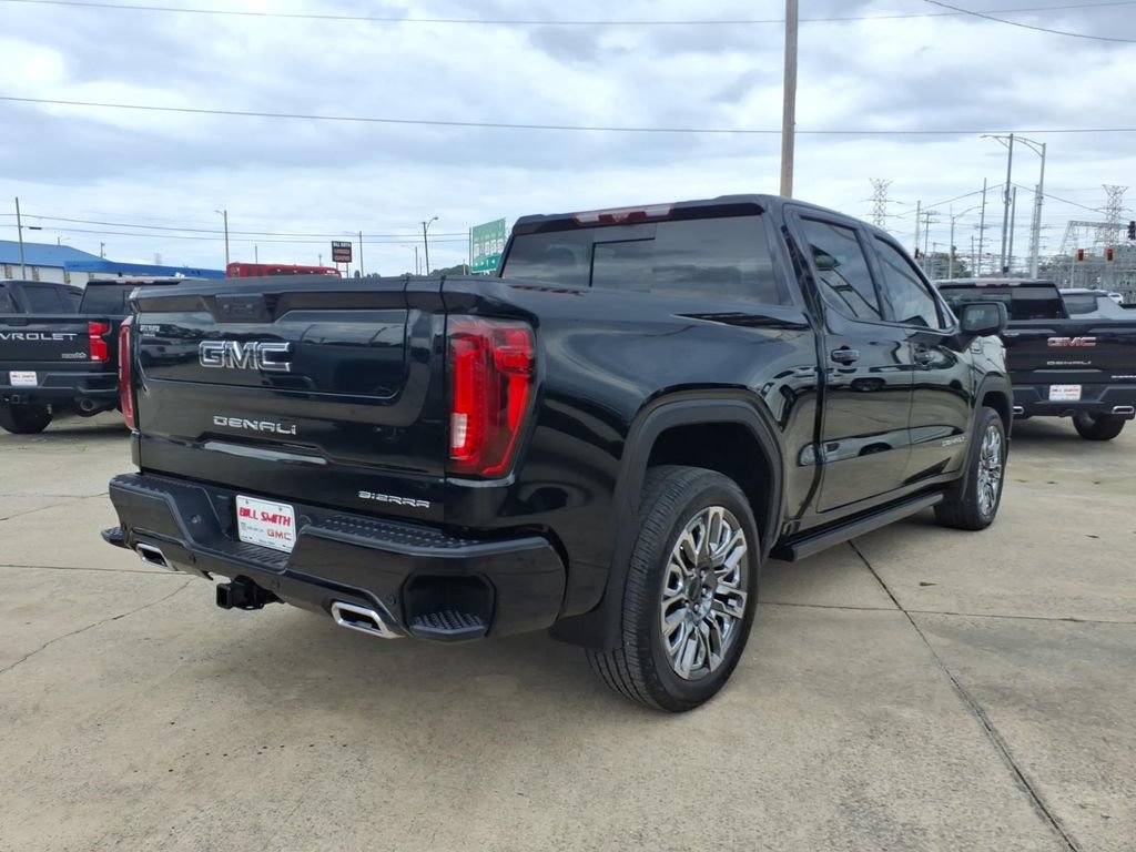 Used 2024 GMC Sierra 1500 Denali Ultimate AWD/4WD image 7