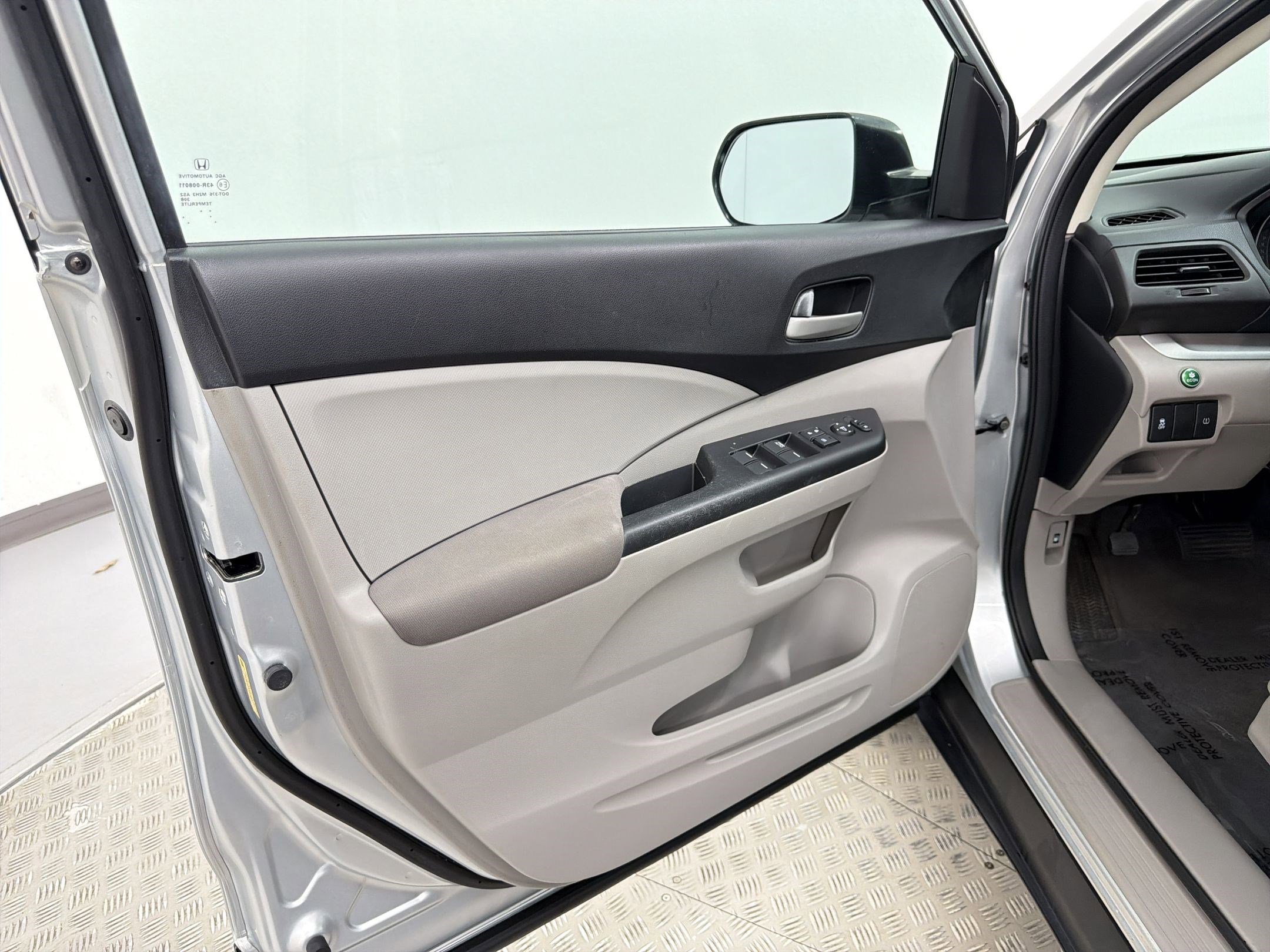 Used 2014 Honda CR-V LX image 22