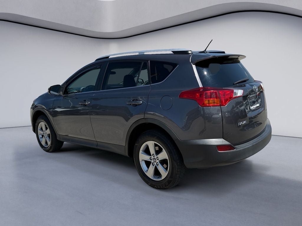 Used 2015 Toyota RAV4 XLE FWD image 3