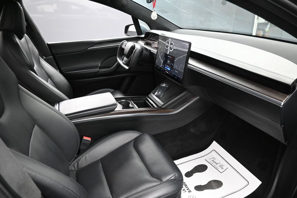 Used 2023 Tesla Model X AWD/4WD image 34