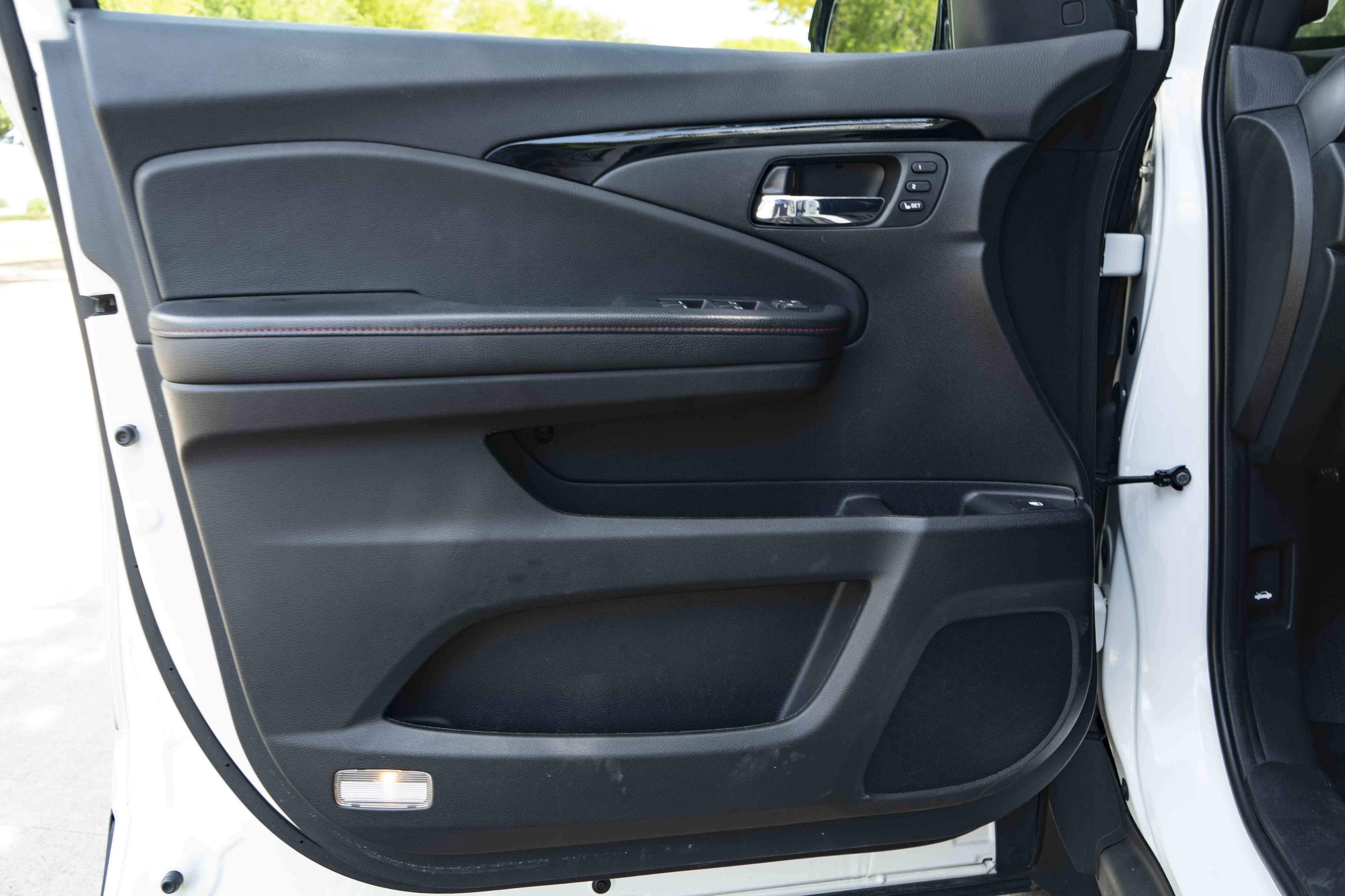 Certified 2023 Honda Ridgeline Black Edition image 36