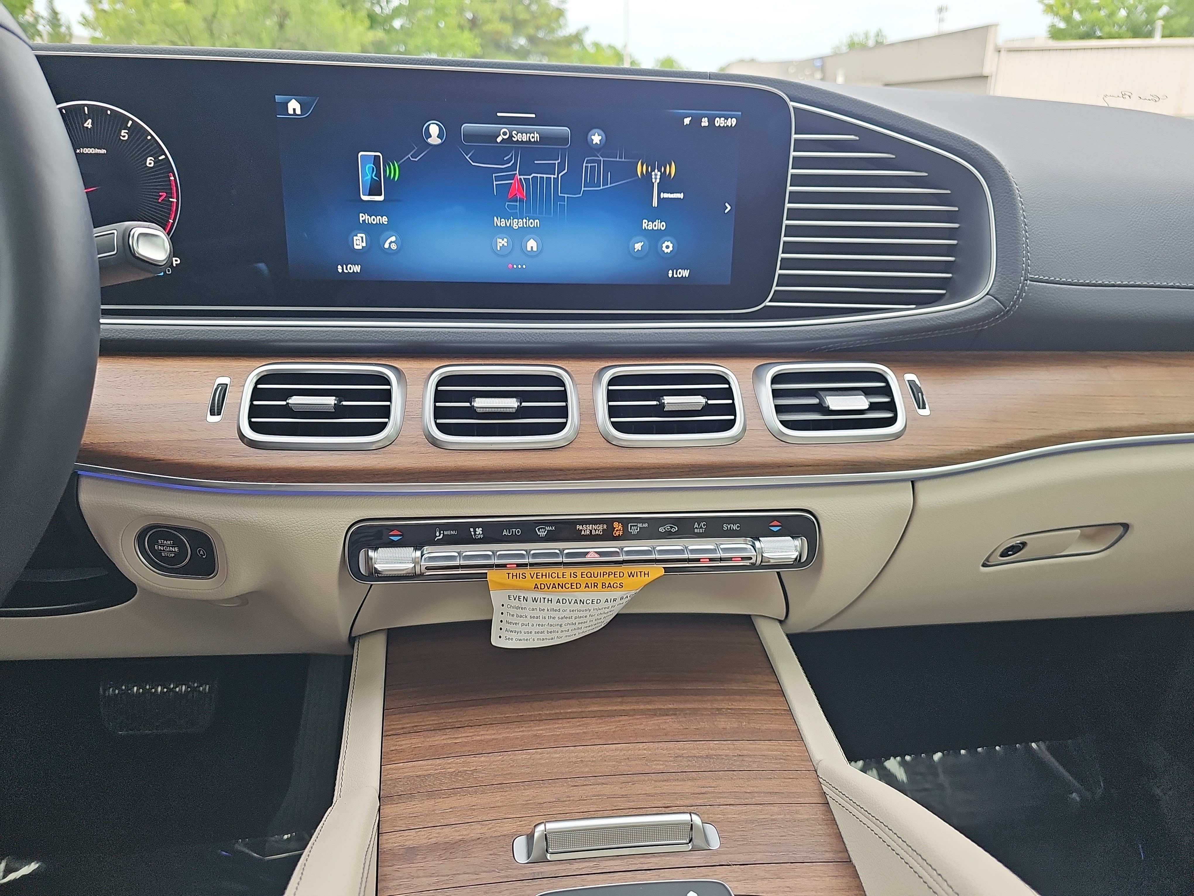 Used 2026 Mercedes-Benz GLS 450 4MATIC image 23