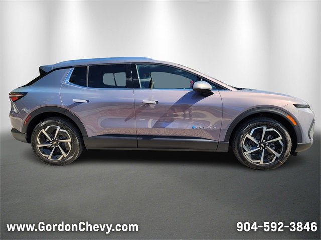 New 2026 Chevrolet Equinox EV LT image 8