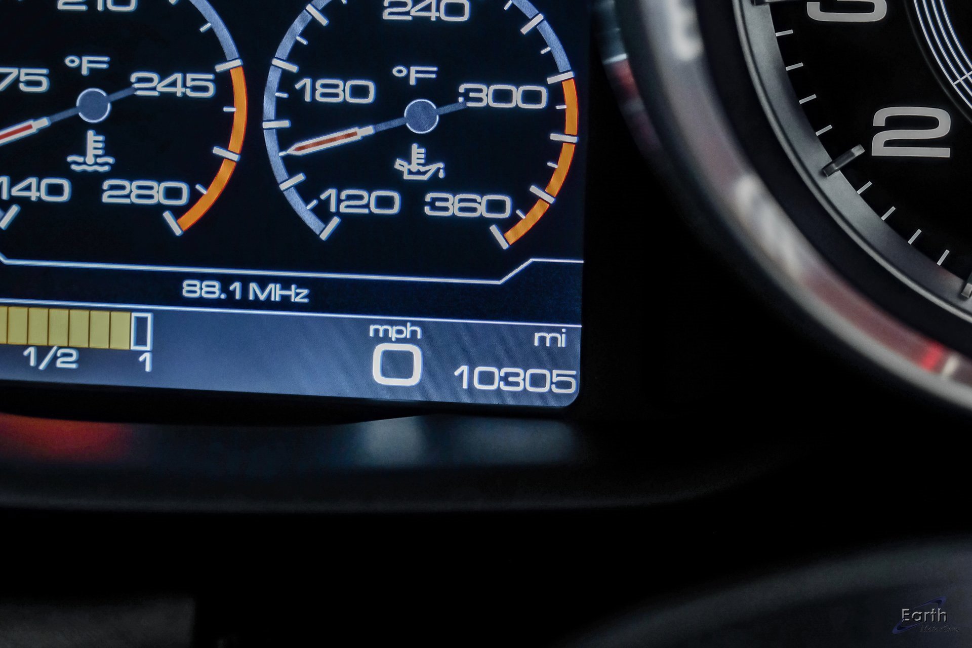 Used 2016 Ferrari California T image 77